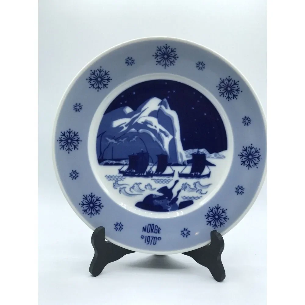 Nordic life Norway series Sailing to Fishing Banks 1970 commemorative wall plate